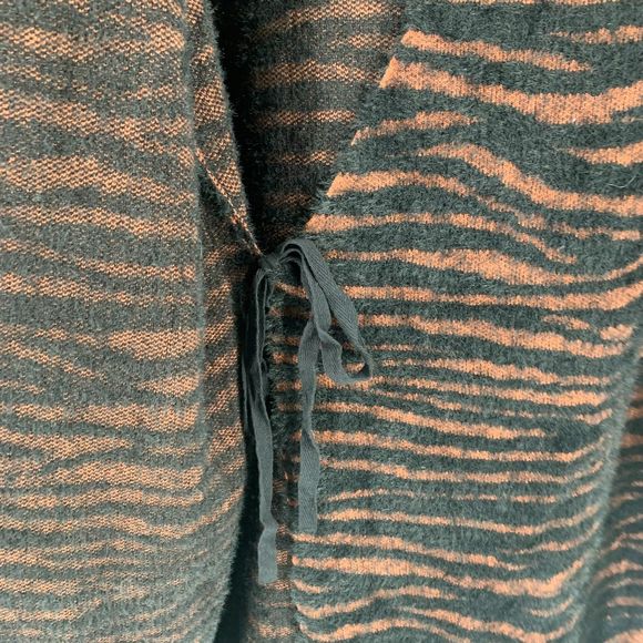 J.O.A. animal print long sleeve wrap sweater dress small - Picture 5 of 9